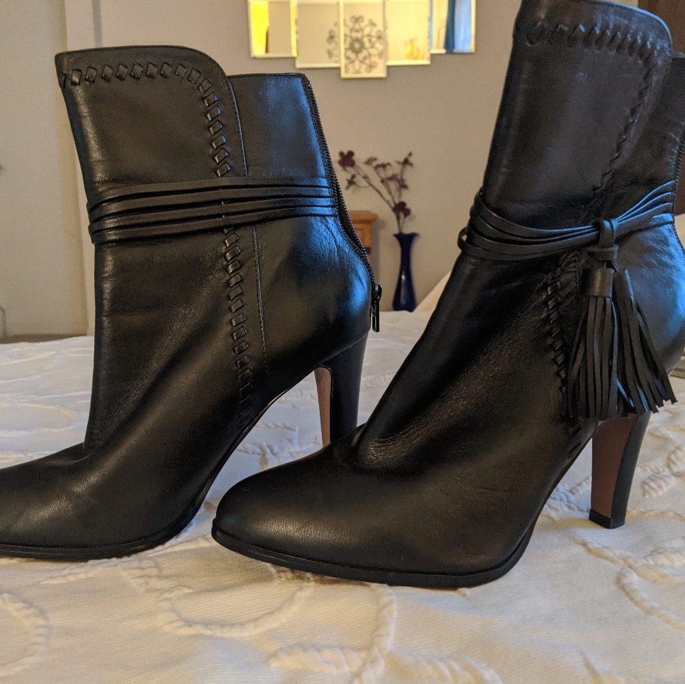 Coach Jessie Boots